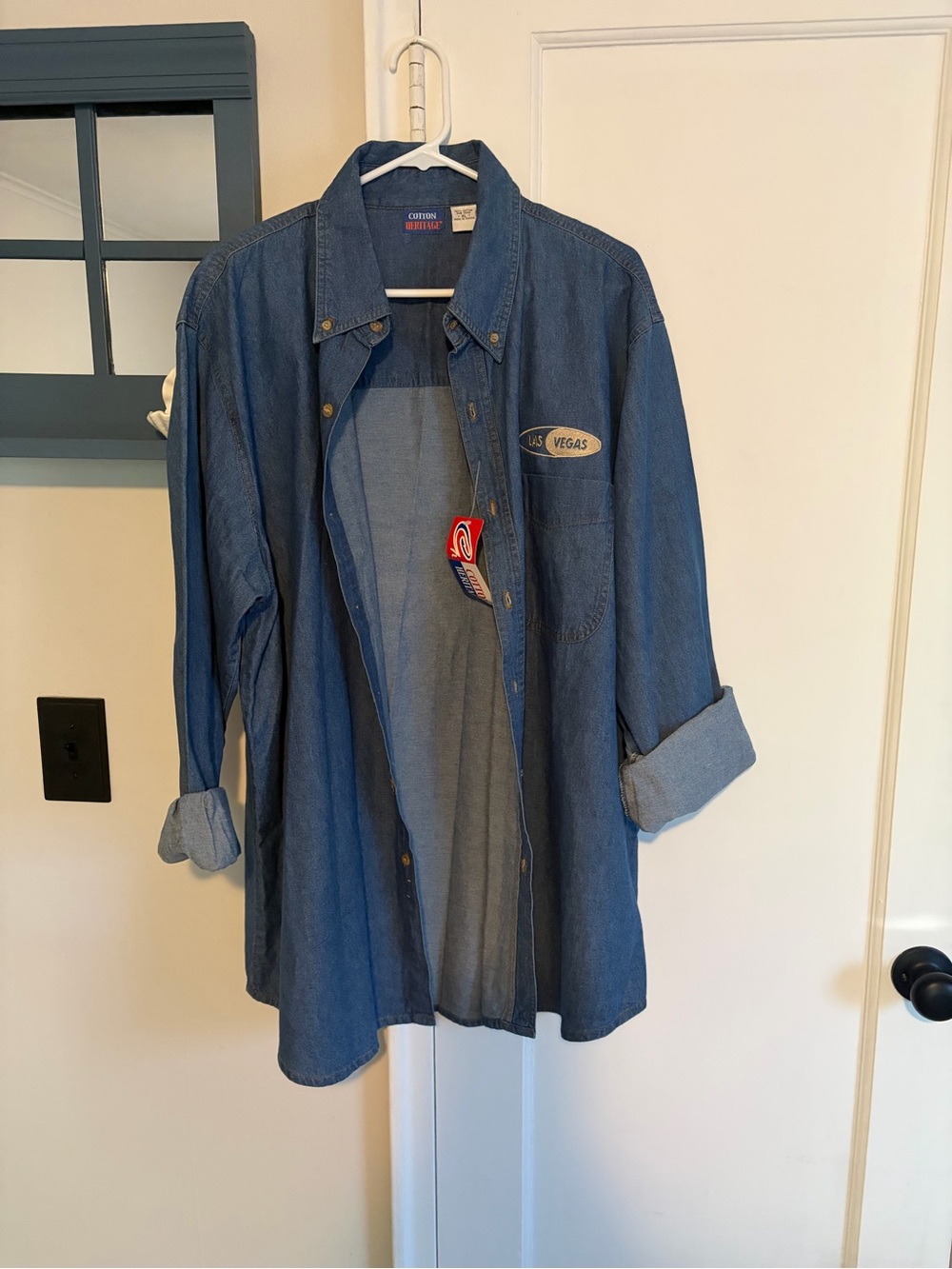 Classic Men's Denim Button-Up Shirt - Blue
